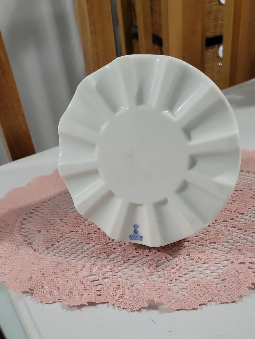 AK Kaiser round base~